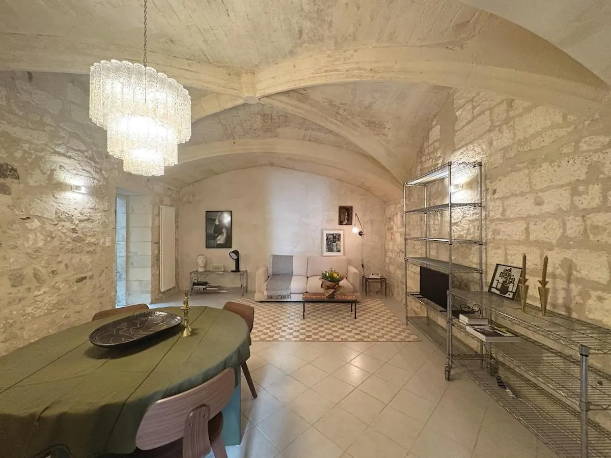 Le Barreme Arles Centre Apartman 0*,  Franciaország