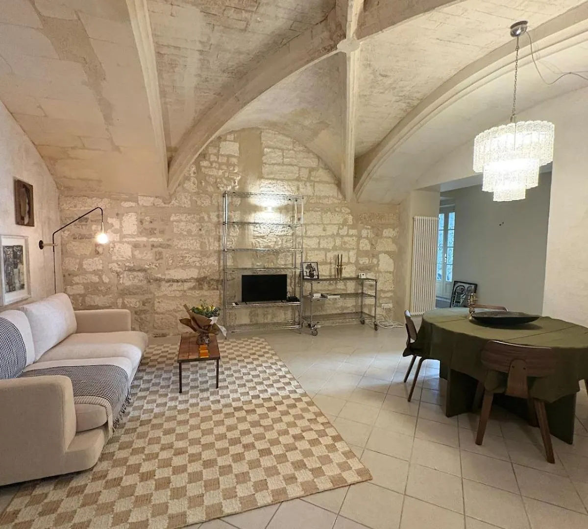 Le Barreme Arles Centre Apartman